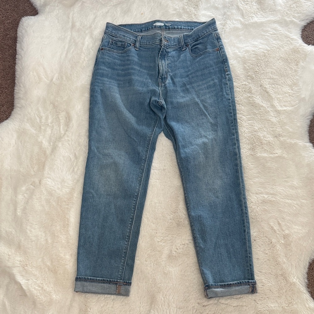 Old Navy Mid-Rise Boyfriend Jeans - Light Blue